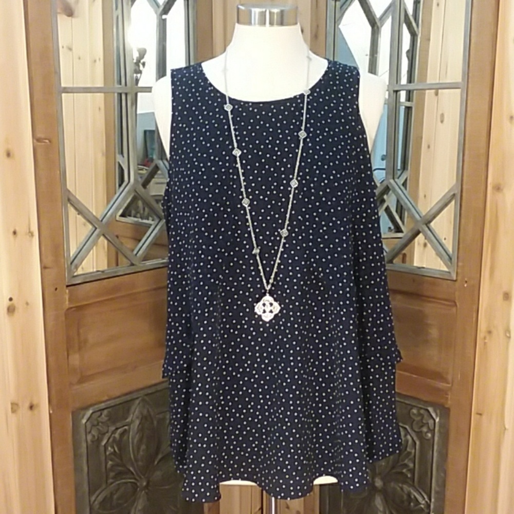 Motherhood Maternity sleeveless top